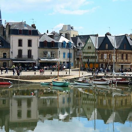 Tres Bel Appartement Avec Superbe Vue Sur Le Port De Saint Goustan Auray Exteriör bild